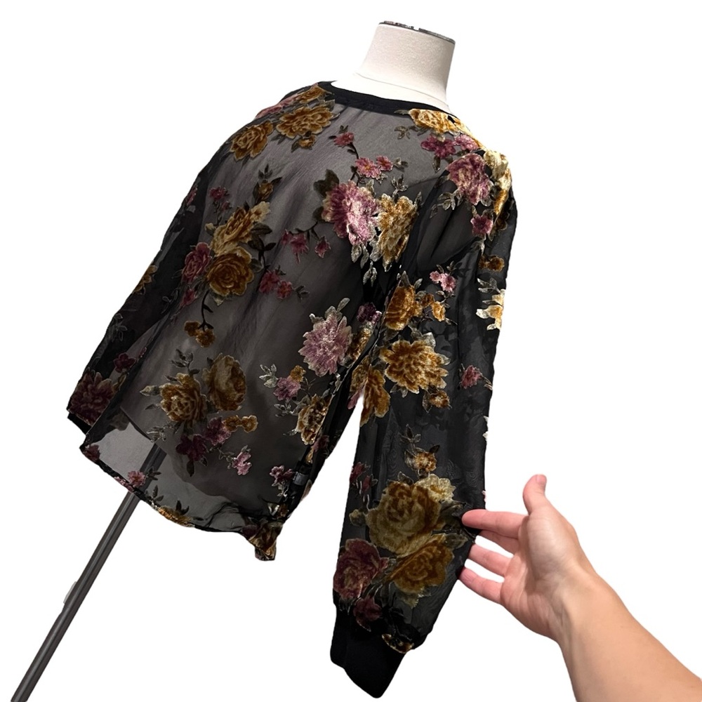 A NEW DAY Sheer Floral Velvet Application Sweatshirt Top Crewneck Black Sz S - Picture 6 of 12